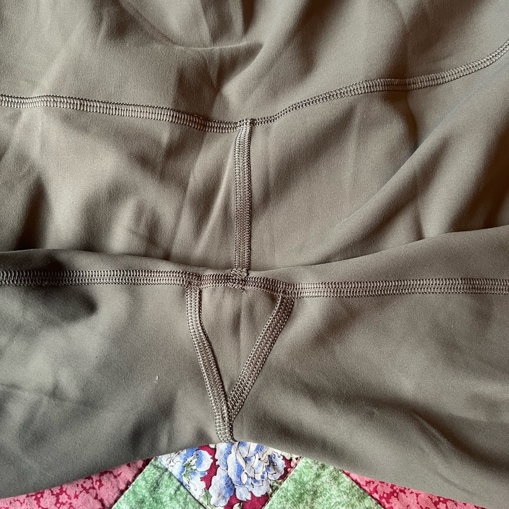 Lululemon Wunder Train High-Rise Tight with Pockets 25" - Carob Brown - Picture 8 of 10